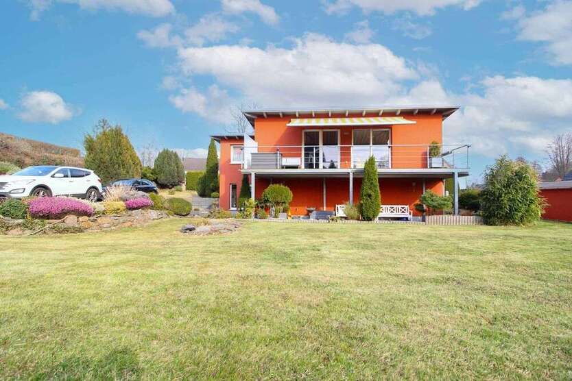 Haus zum Kaufen in Hainichen 299.000 € 125 m²