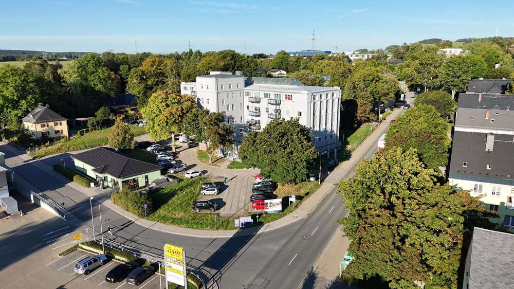 Büro in Zwönitz 450.000 € 200.7 m² zimmer