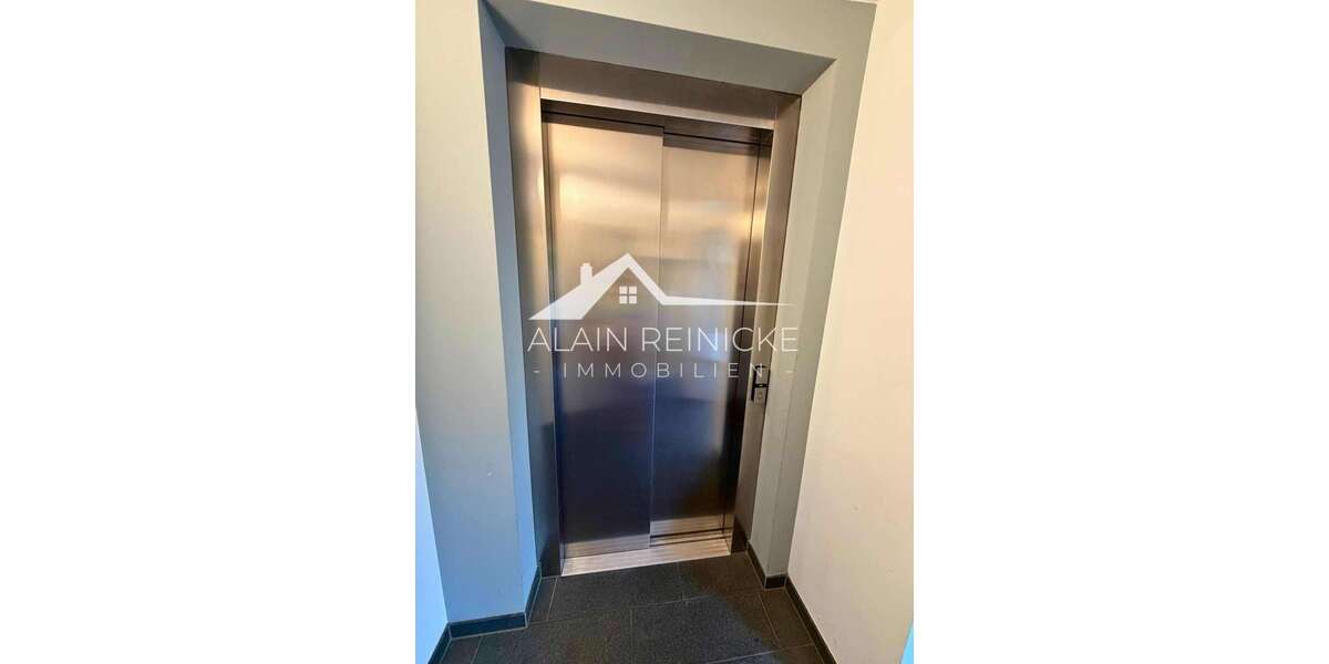 ruhig Wohnen mit Terrasse, 2 Balkone & TG-Stellplatz - Maisonettenwohnung Chemnitz | Angebot:25932234