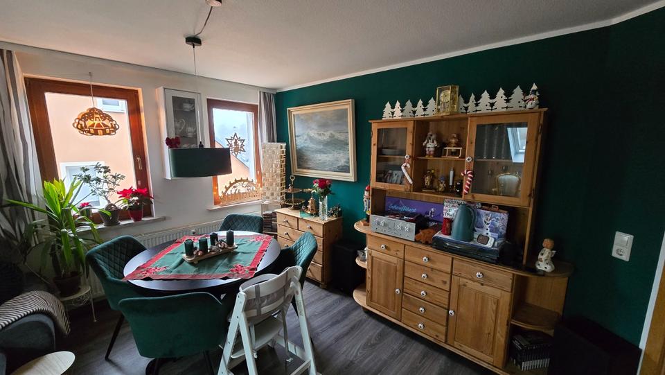 3,5 Zimmer-Familienwohnung mit Einbauküche & Garten zur Mitbenutz 3.5 zimmer