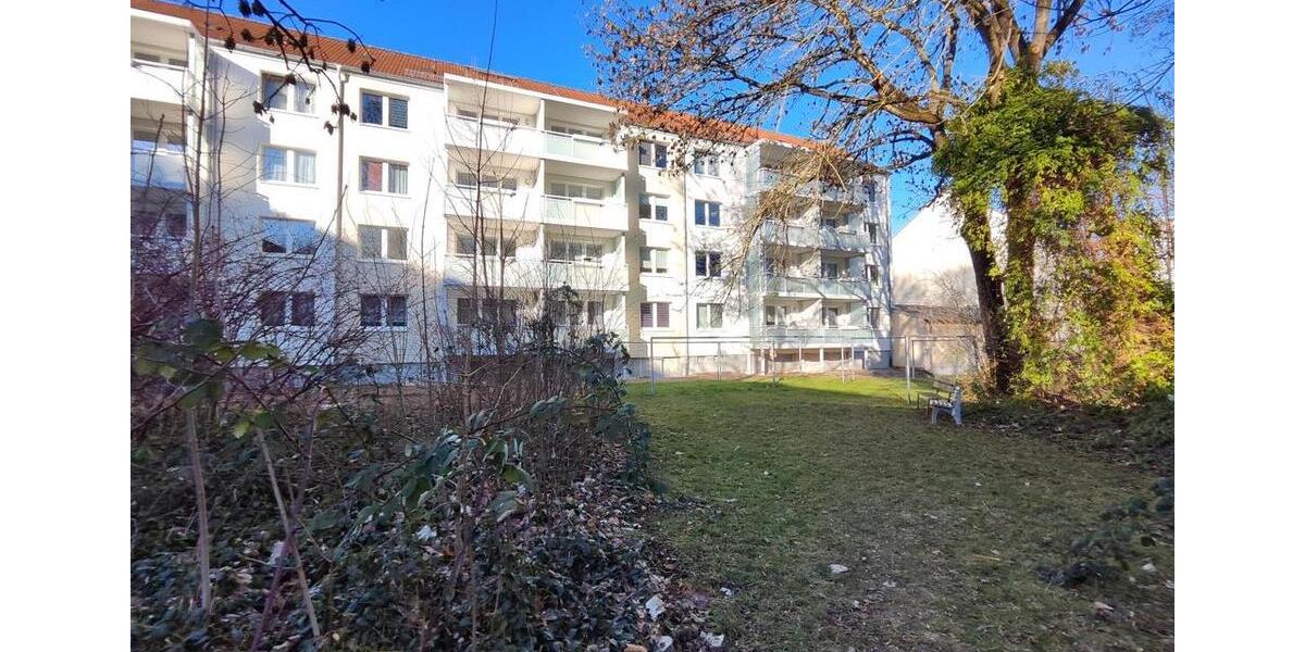 Etagenwohnung Chemnitz Borna-Heinersdorf - 3 Zimmer, 61 m&sup2;, 420&euro; | Angebot:26058021