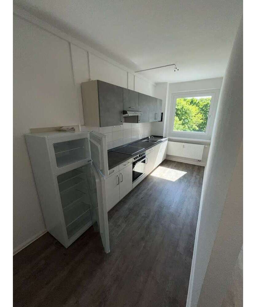 Wohnung zum Mieten in Chemnitz 350 € 67.18 m²