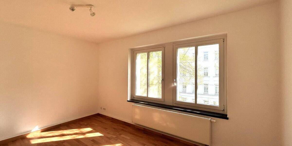 Etagenwohnung Chemnitz Lutherviertel - 2 Zimmer, 52 m&sup2;, 260&euro; | Angebot:26377635