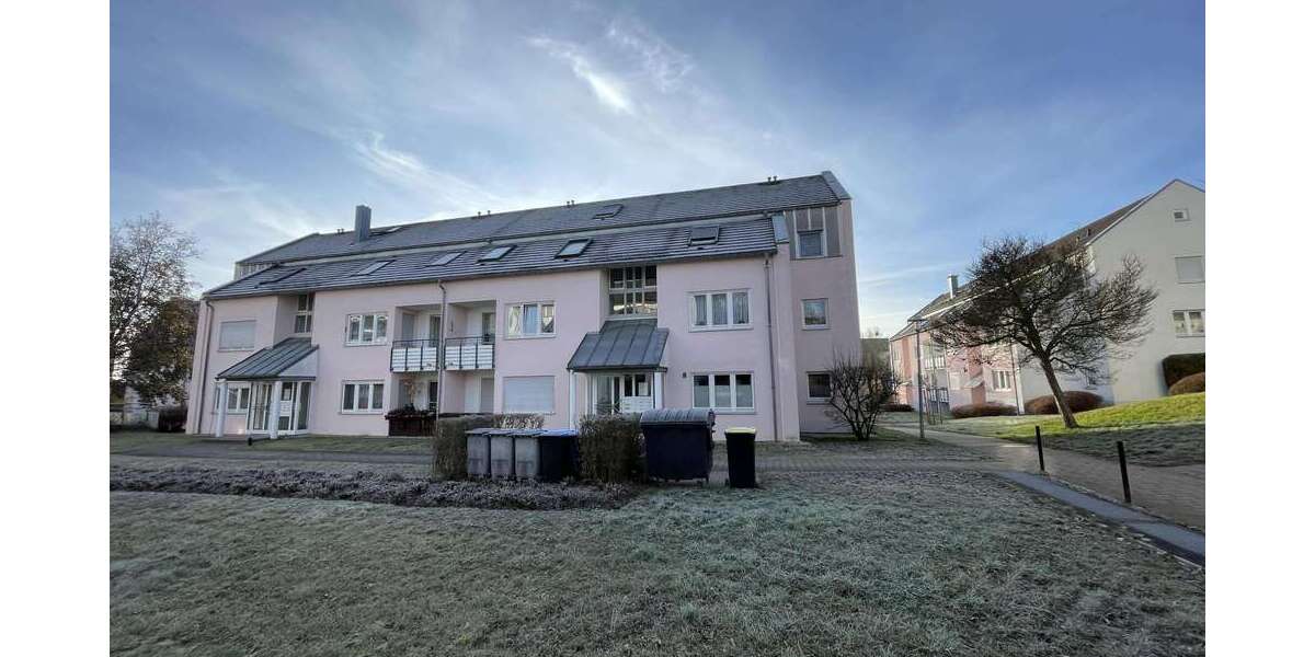 Wohnung zum Kaufen in Chemnitz 75.000 € 74.7 m² 3 zimmer