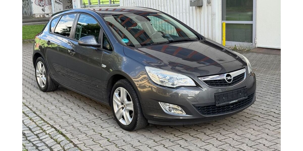 Opel Astra 161.000 km 2.499 &euro; Chemnitz 09120