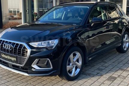 Audi Q3 95.000 km 26.870 € Annaberg-Buchholz 09456