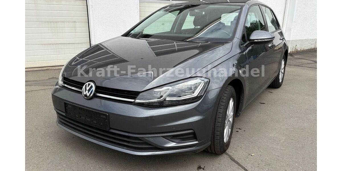 VW Golf 68.500 km 11.999 &euro; Lugau 09385