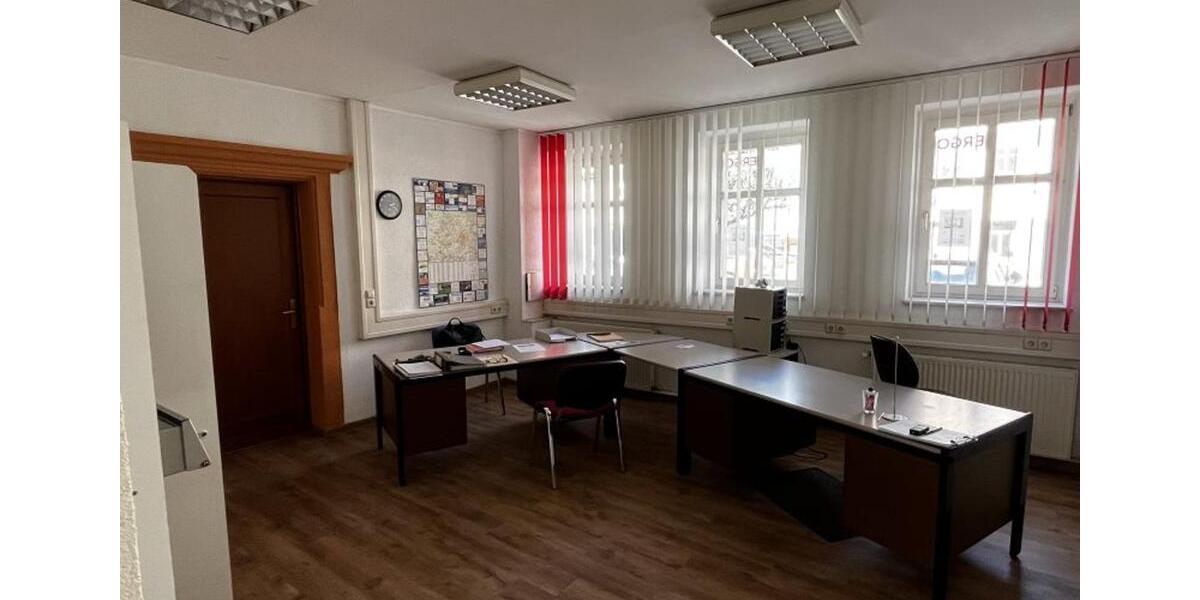 feine kleine Gewerbeeinheit am Schloßplatz; Ladengeschäft o. Büro zimmer