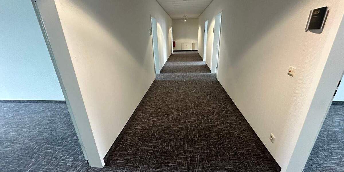 Gewerbeobjekt Chemnitz Zentrum - 8 Zimmer, 350 m&sup2;, 2.800&euro; | Angebot:25815926