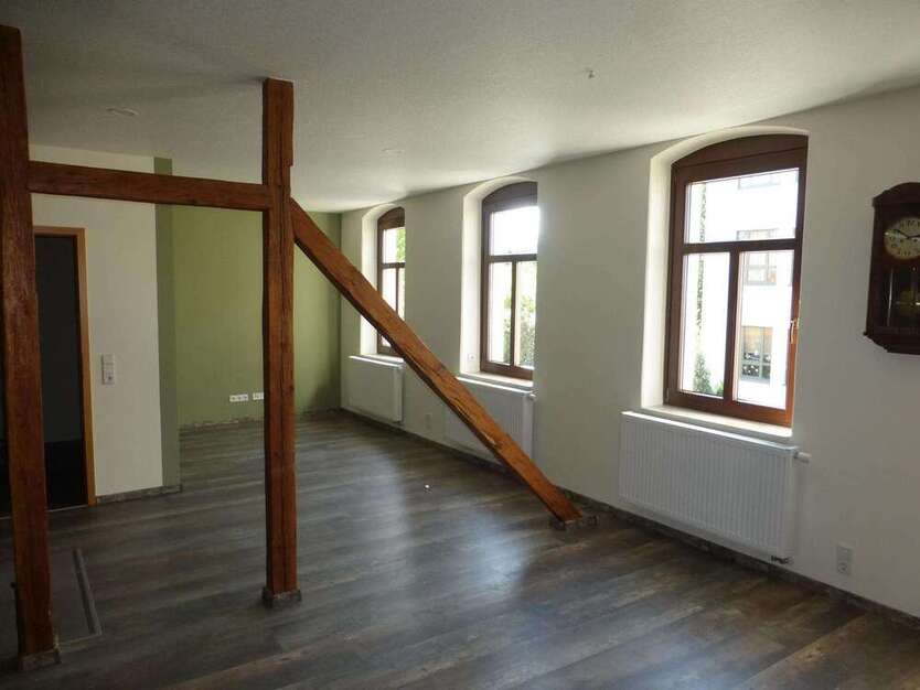 Haus zum Kaufen in Lichtenstein 250.000 € 225 m²