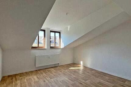 Wohnung Chemnitz Kapellenberg - 2 Zimmer, 57 m&sup2;, 300&euro; | Angebot:25648405