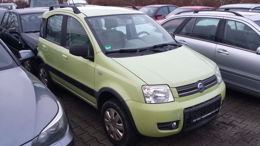 Fiat Panda 136.000 km 2.500 € Chemnitz OT Wittgensdorf 09228