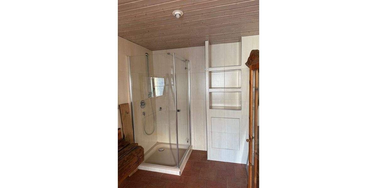 Euer Haus zur Miete - Hier ist es! Mit Einliegerwohnung bzw. Sauna, Garage, Carport u.v.m. 6 zimmer