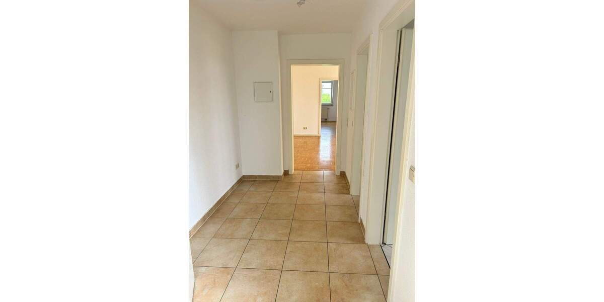 Etagenwohnung Augustusburg - 5 Zimmer, 137 m&sup2;, 825&euro; | Angebot:26037489