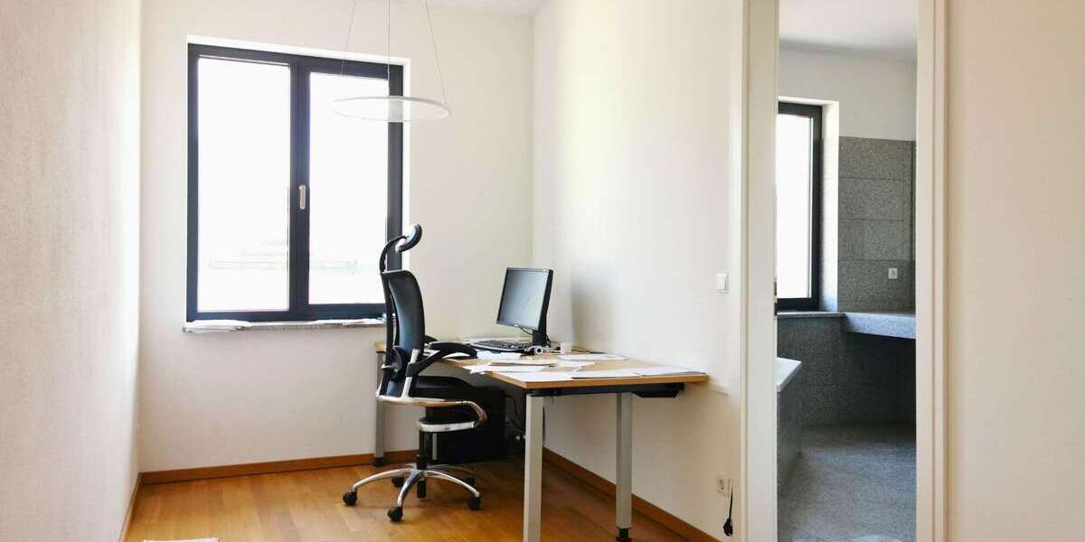 Penthousewohnung mit großer Dachterrasse am Opernplatz 4 zimmer