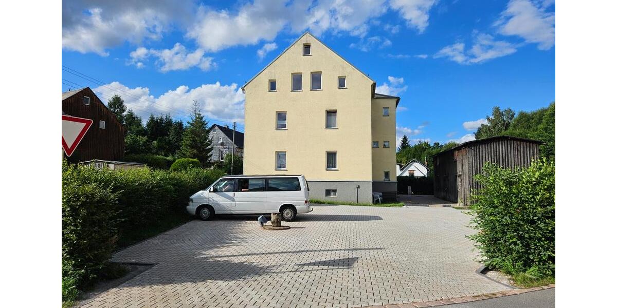 Dachgeschoßwohnung Oederan - 3 Zimmer, 78 m&sup2;, 390&euro; | Angebot:25874766