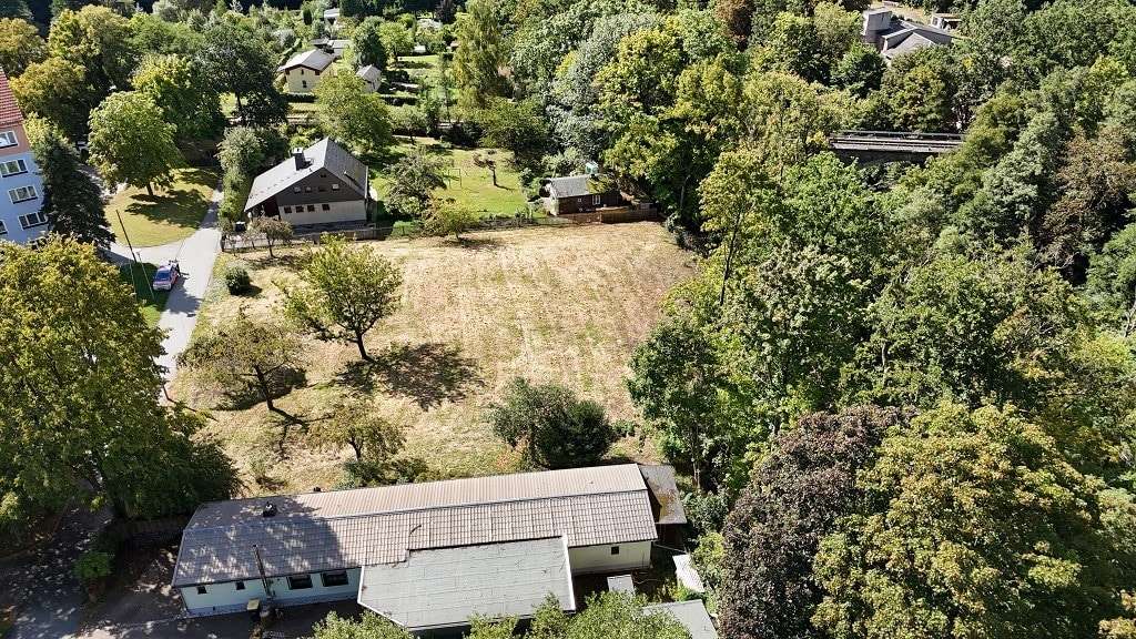 Grundstück zu verkaufen in Zschopau 111.000 € 925 m² zimmer
