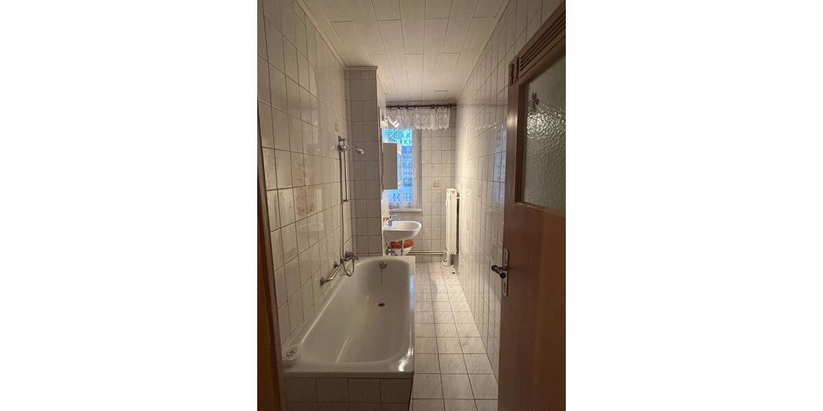 Biete 55qm - Eigentumswohnung 3 zimmer