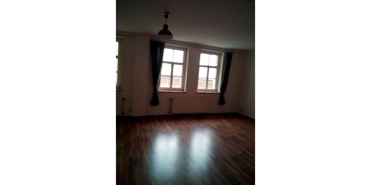 Etagenwohnung Oederan - 2 Zimmer, 77 m&sup2;, 500&euro; | Angebot:25300254