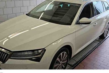 Skoda Superb 81.084 km 26.975 € Bernsdorf 09337