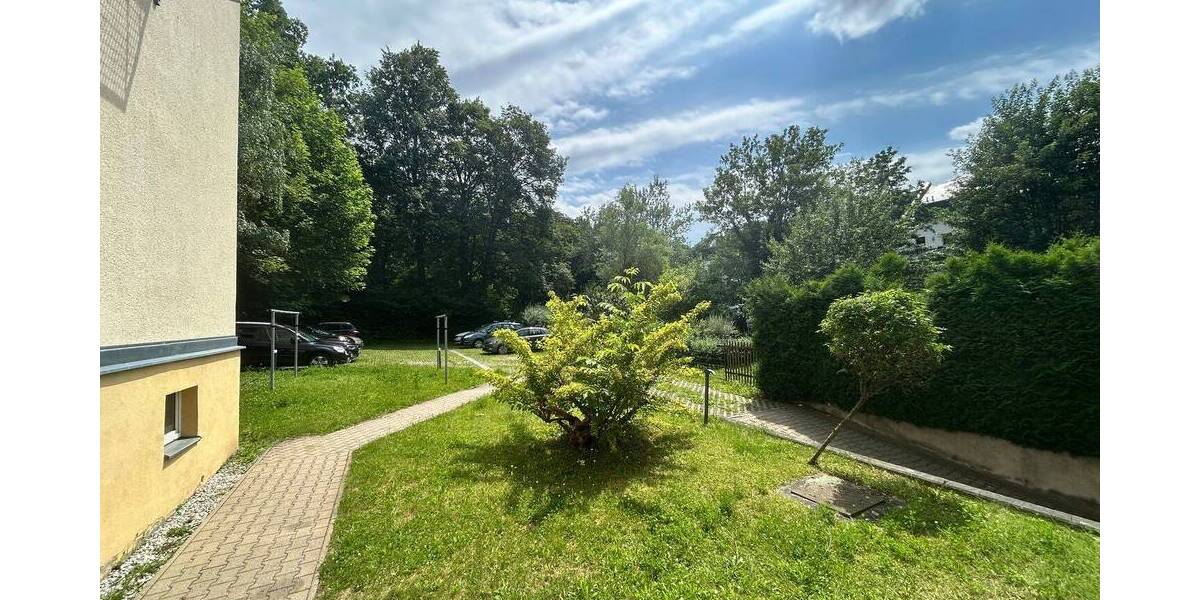 Etagenwohnung Chemnitz Bernsdorf - 3 Zimmer, 84 m&sup2;, 520&euro; | Angebot:26929820
