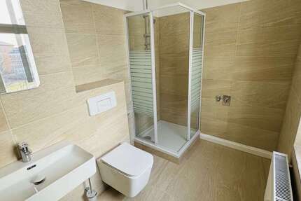 Wohnung Chemnitz Zentrum - 3 Zimmer, 95 m&sup2;, 500&euro; | Angebot:27108781