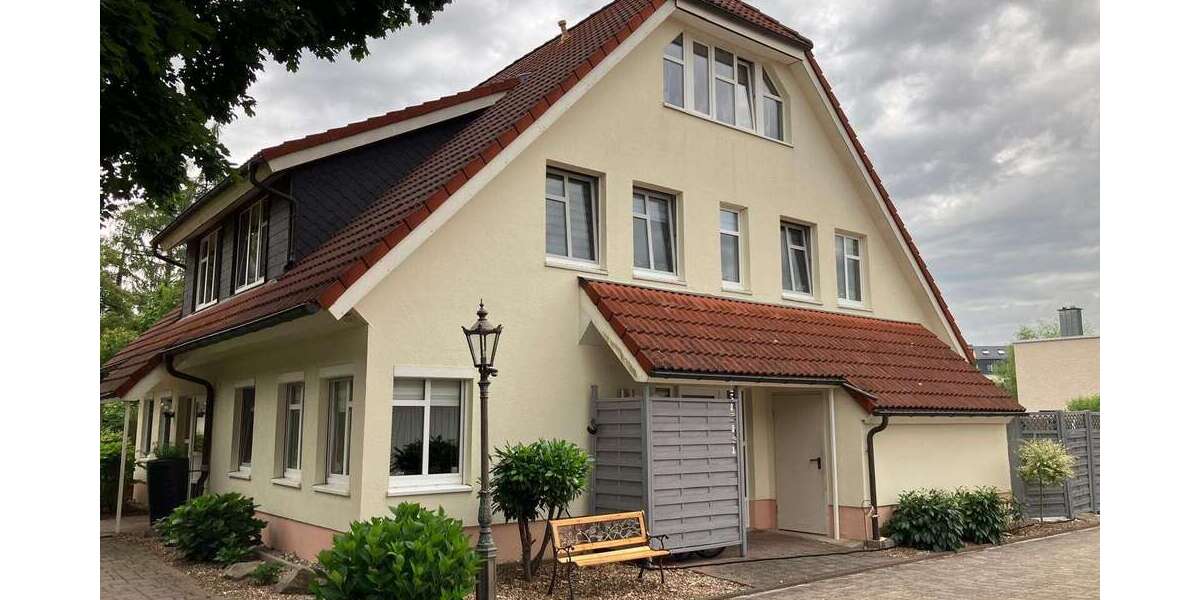 Einfamilienhaus Flöha - 15 Zimmer, 378 m&sup2;, 540.000&euro; | Angebot:26462460