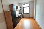 2-Zi Wohnung mit EBK-Zeile fast im Zentrum