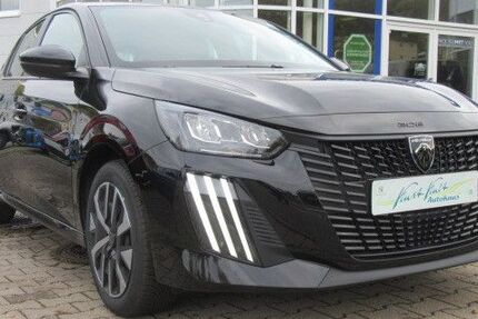 Peugeot 208 27.217 km 15.390 &euro; Chemnitz 09125