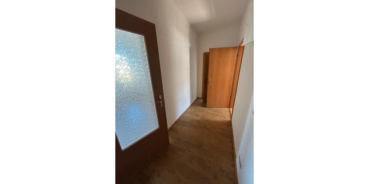 Etagenwohnung Hohenstein-Ernstthal Ernstthal - 2 Zimmer, 51 m&sup2;, 332&euro; | Angebot:26382661