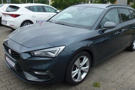 Seat Leon 50.068 km 22.980 € Waldheim 04736