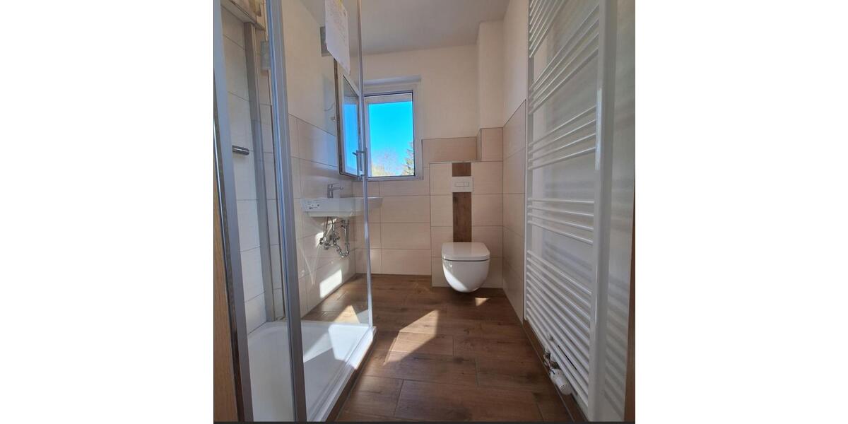 Frisch sanierte gemütliche 3-Raum Wohnung Haus Immobilie 3 zimmer