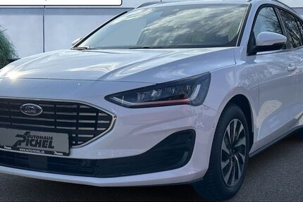 Ford Focus 7.500 km 25.790 &euro; Hartmannsdorf 09232