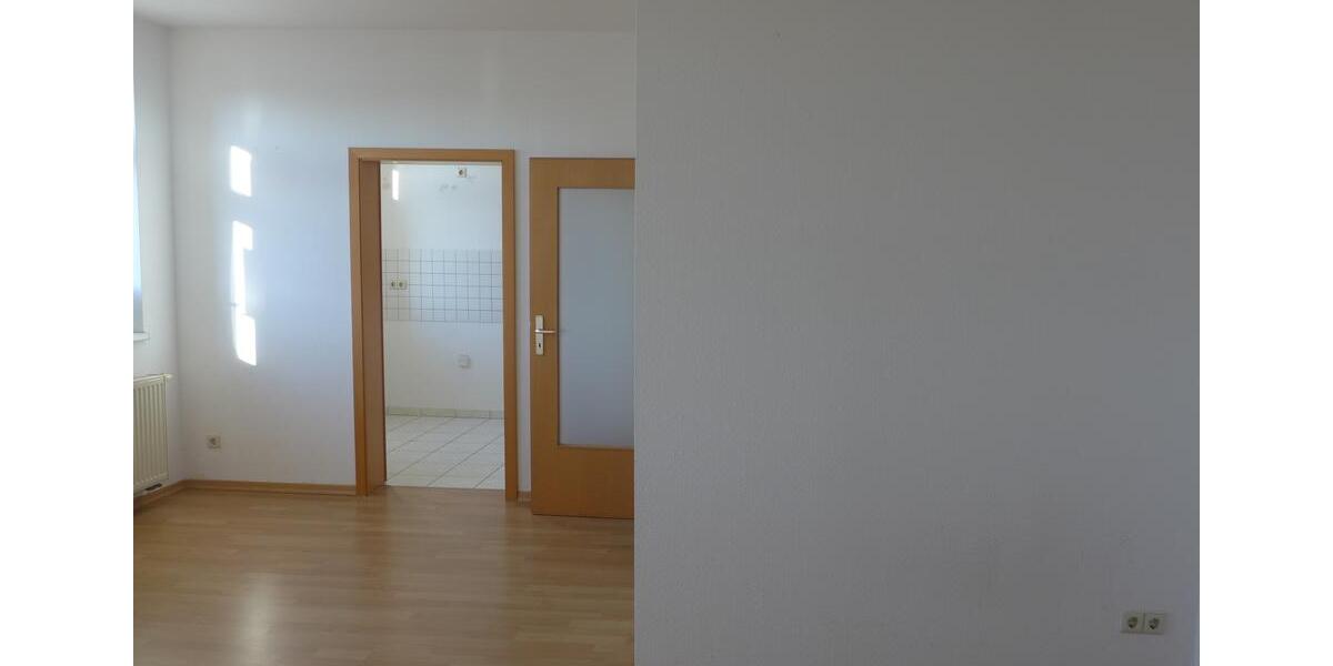 Etagenwohnung Chemnitz Ebersdorf - 1 Zimmer, 33 m&sup2;, 200&euro; | Angebot:23292430