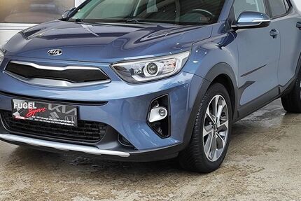 Kia Stonic 55.900 km 12.998 € Oberlungwitz 09353