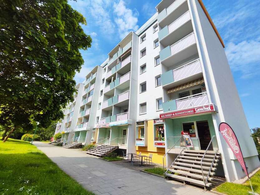 Wohnung zum Kaufen in Chemnitz 37.000 € 56.29 m²