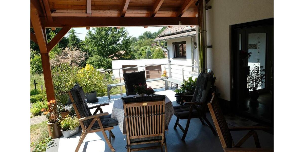 Einfamilienhaus Claußnitz - 8 Zimmer, 242 m&sup2;, 370.000&euro; | Angebot:24216218