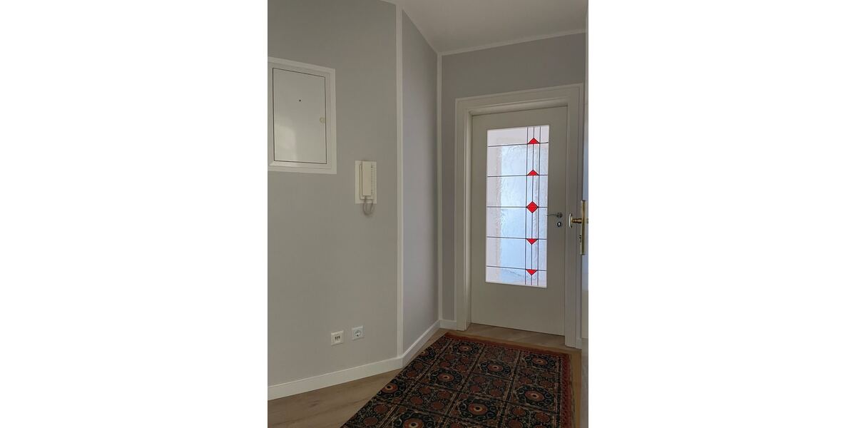 Attraktive Wohnung mit Balkon-Blick ins Grüne und Tiefgaragen-Stellplatz sucht neuen Eigentümer! 3 zimmer