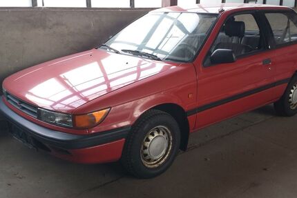 Mitsubishi Colt 68.000 km 2.650 &euro; Chemnitz OT Wittgensdorf 09228