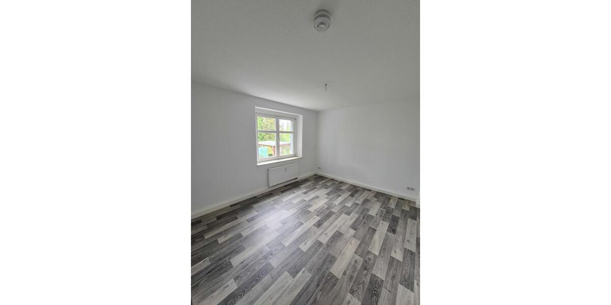 Erdgeschoßwohnung Chemnitz Klaffenbach - 2 Zimmer, 52 m&sup2;, 326&euro; | Angebot:26161465