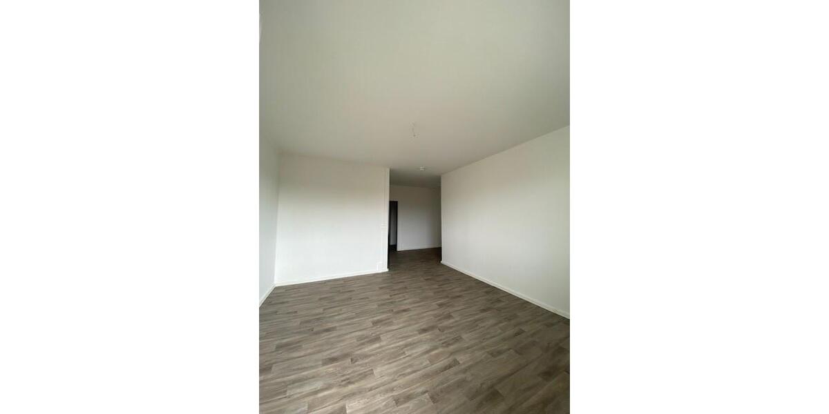 Etagenwohnung Chemnitz Markersdorf - 3 Zimmer, 69 m&sup2;, 375&euro; | Angebot:25753367