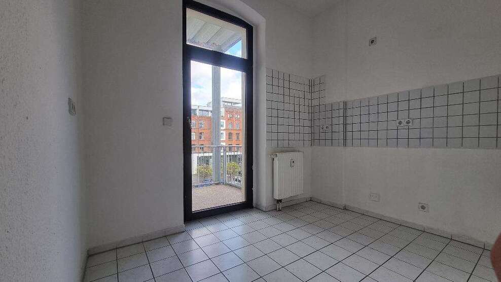 Wohnung zum Mieten in Zwickau 285 € 50.14 m² 2 zimmer
