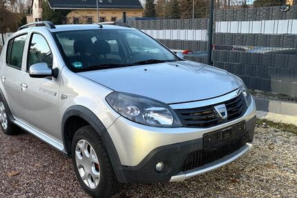 Dacia Sandero 139.500 km 3.900 € Chemnitz 09114