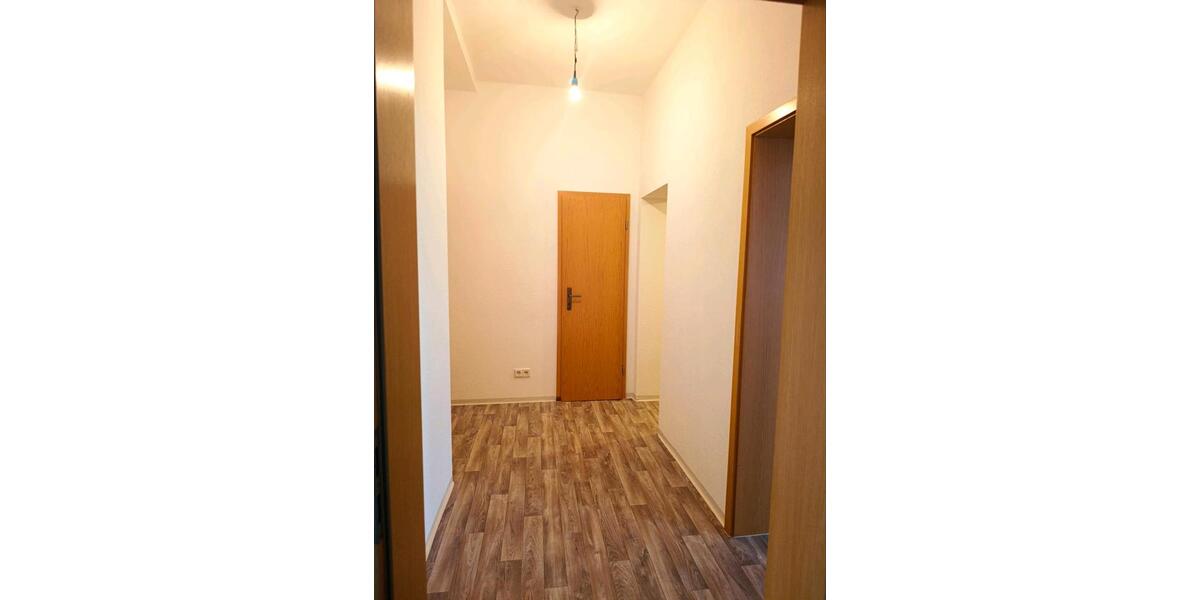 Hochparterre Chemnitz Ebersdorf - 2 Zimmer, 57 m&sup2;, 299&euro; | Angebot:26297232