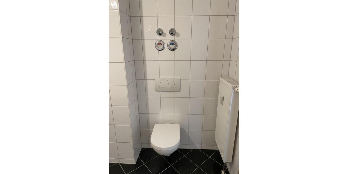 Kleine Wohnung mit großem Balkon zur Selbstnutzung gesucht? Ab sofort frei! 1.5 zimmer