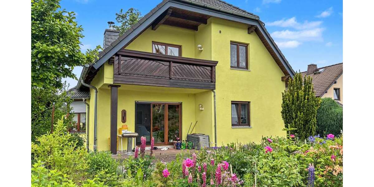 Einfamilienhaus Amtsberg - 7 Zimmer, 156 m&sup2;, 400.000&euro; | Angebot:26981706
