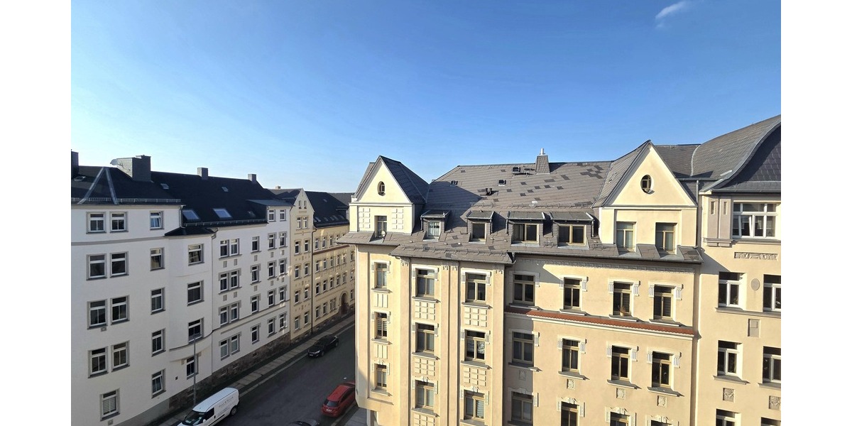 Tolle 2-Zimmer-Wohnung mit Einbauküche, Waschmaschine und Aufzug! - Dachgeschoßwohnung Chemnitz Lutherviertel | Angebot:26096660