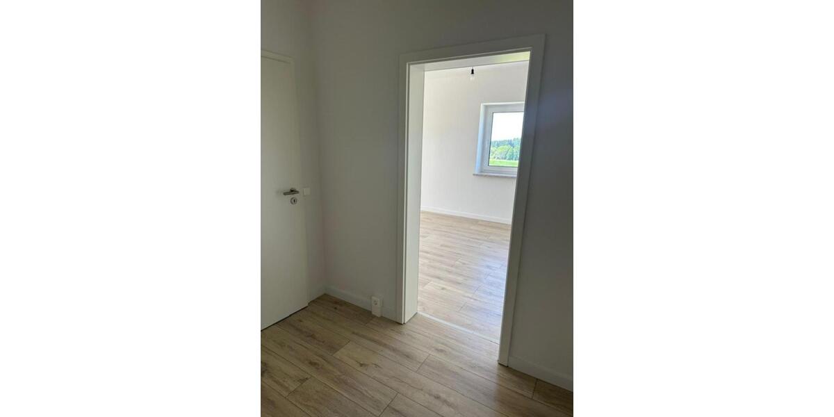 Etagenwohnung Hohenstein-Ernstthal Ernstthal - 3 Zimmer, 58 m&sup2;, 340&euro; | Angebot:25438202