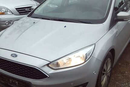 Ford Focus 203.000 km 5.300 &euro; Limbach-Oberfrohna 09212