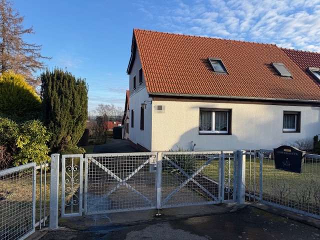 Einfamilienhaus Chemnitz Markersdorf - 4 Zimmer, 97 m&sup2;, 160.000&euro; | Angebot:25225741